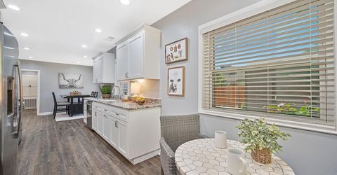 3422 David Way, Sacramento, CA 95820 Photo