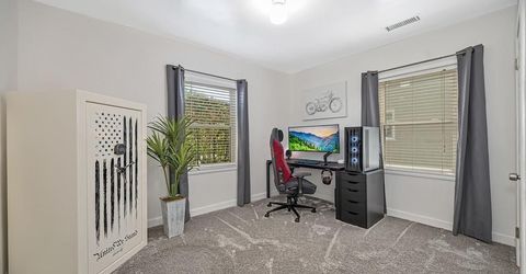 3422 David Way, Sacramento, CA 95820 Photo