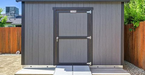 3422 David Way, Sacramento, CA 95820 Photo