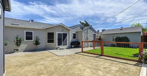 3422 David Way, Sacramento, CA 95820 Photo