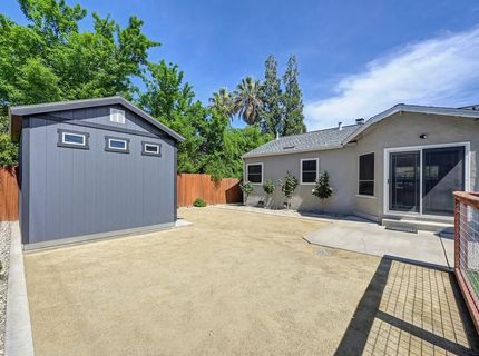 3422 David Way, Sacramento, CA 95820 Photo