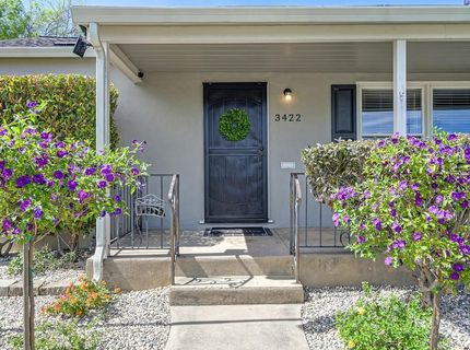 3422 David Way, Sacramento, CA 95820 Photo