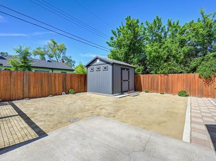 3422 David Way, Sacramento, CA 95820 Photo