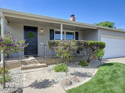 3422 David Way, Sacramento, CA 95820 Photo