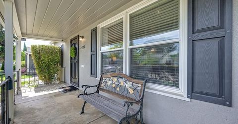 3422 David Way, Sacramento, CA 95820 Photo