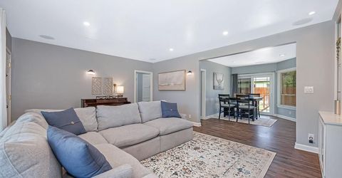 3422 David Way, Sacramento, CA 95820 Photo