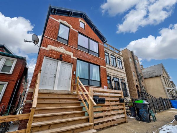 1716 S Clinton Street , Chicago, IL 60616