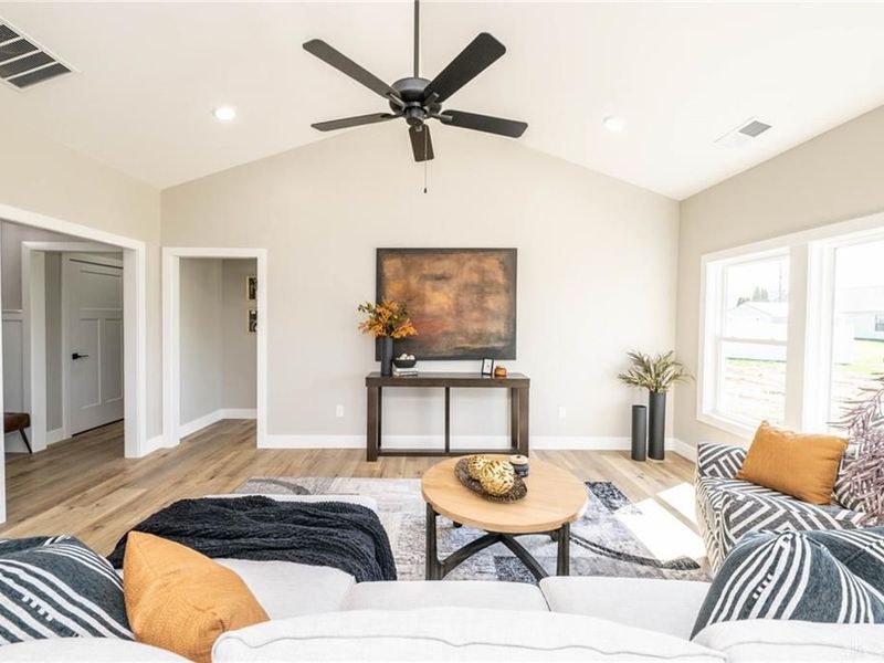 2917 Seminole Way, Piqua, OH 45356 Photo 14