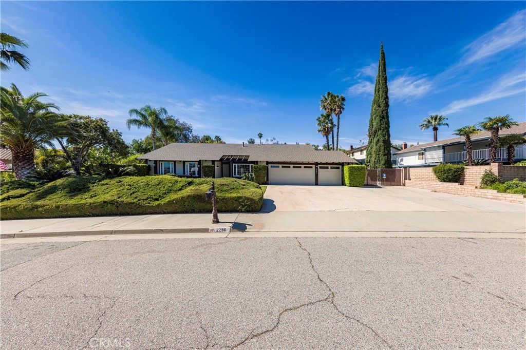 2286 Century, Riverside, CA 92506 Main Photo