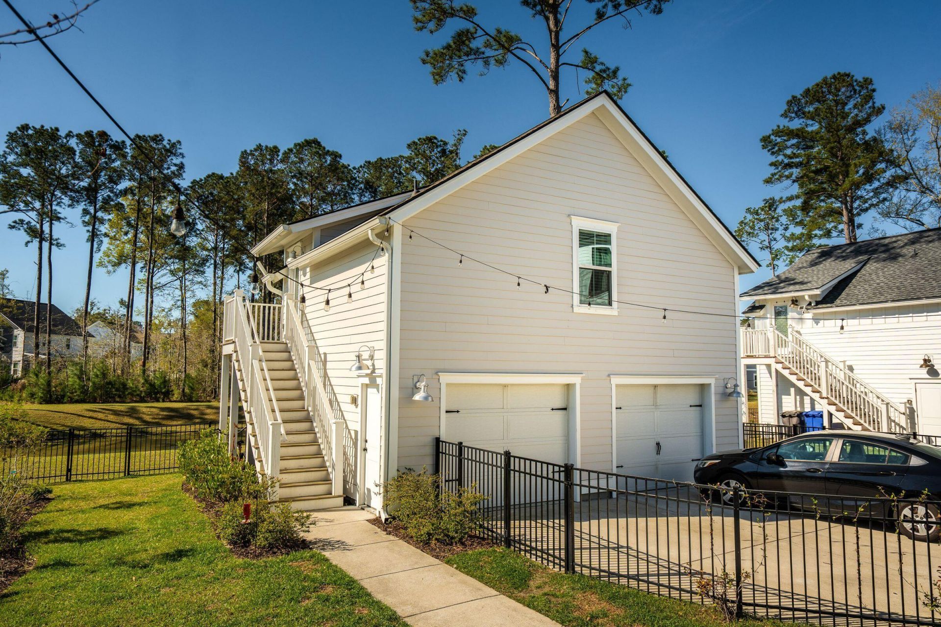 3571 Clambank Drive Photo 4