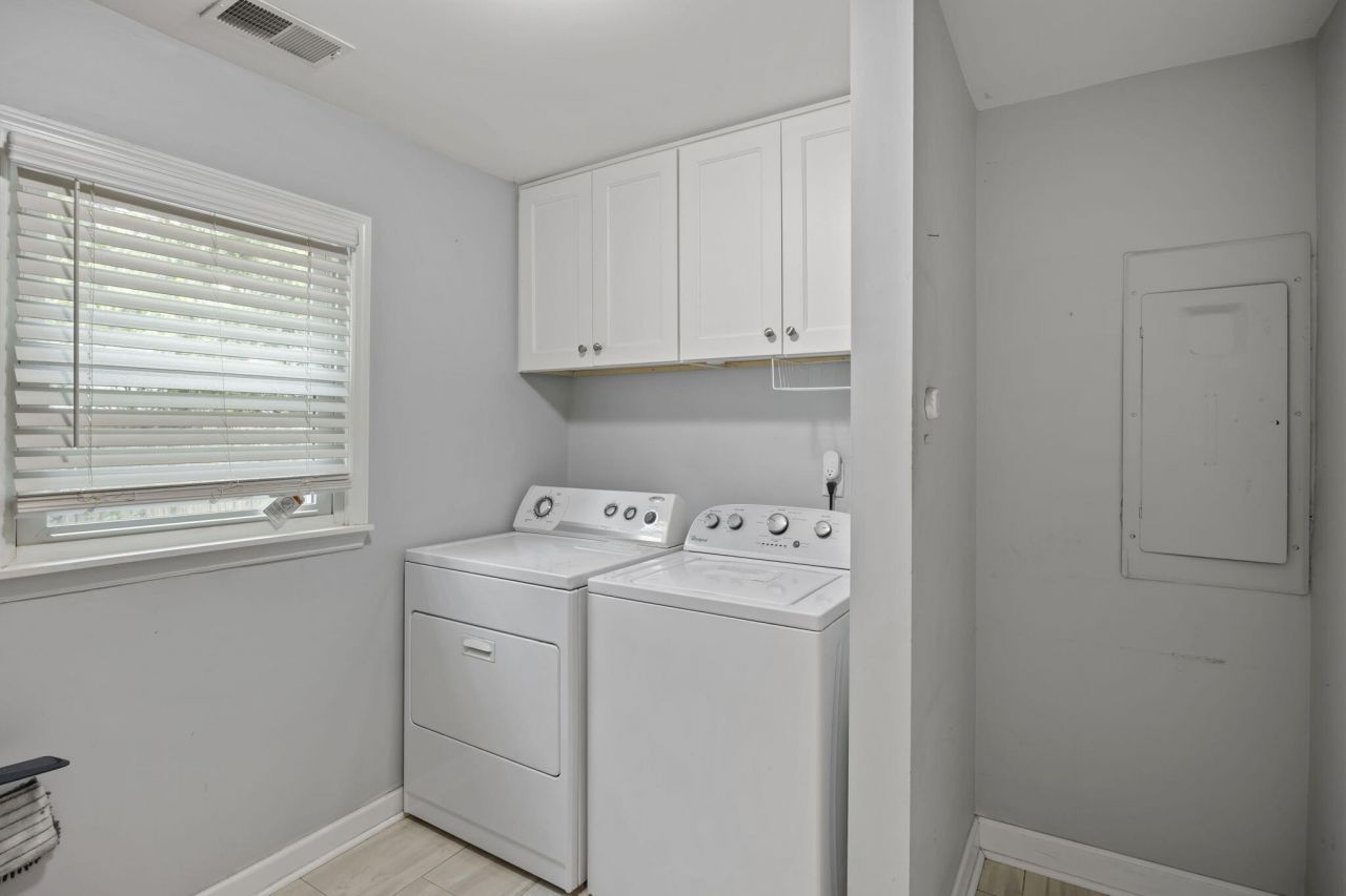 5905 Sedgefield Drive Photo 12