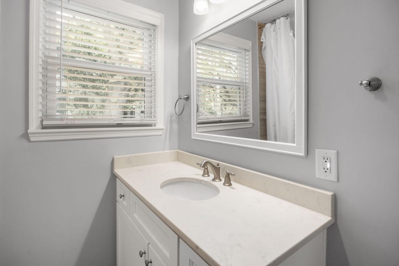 5905 Sedgefield Drive Photo 19