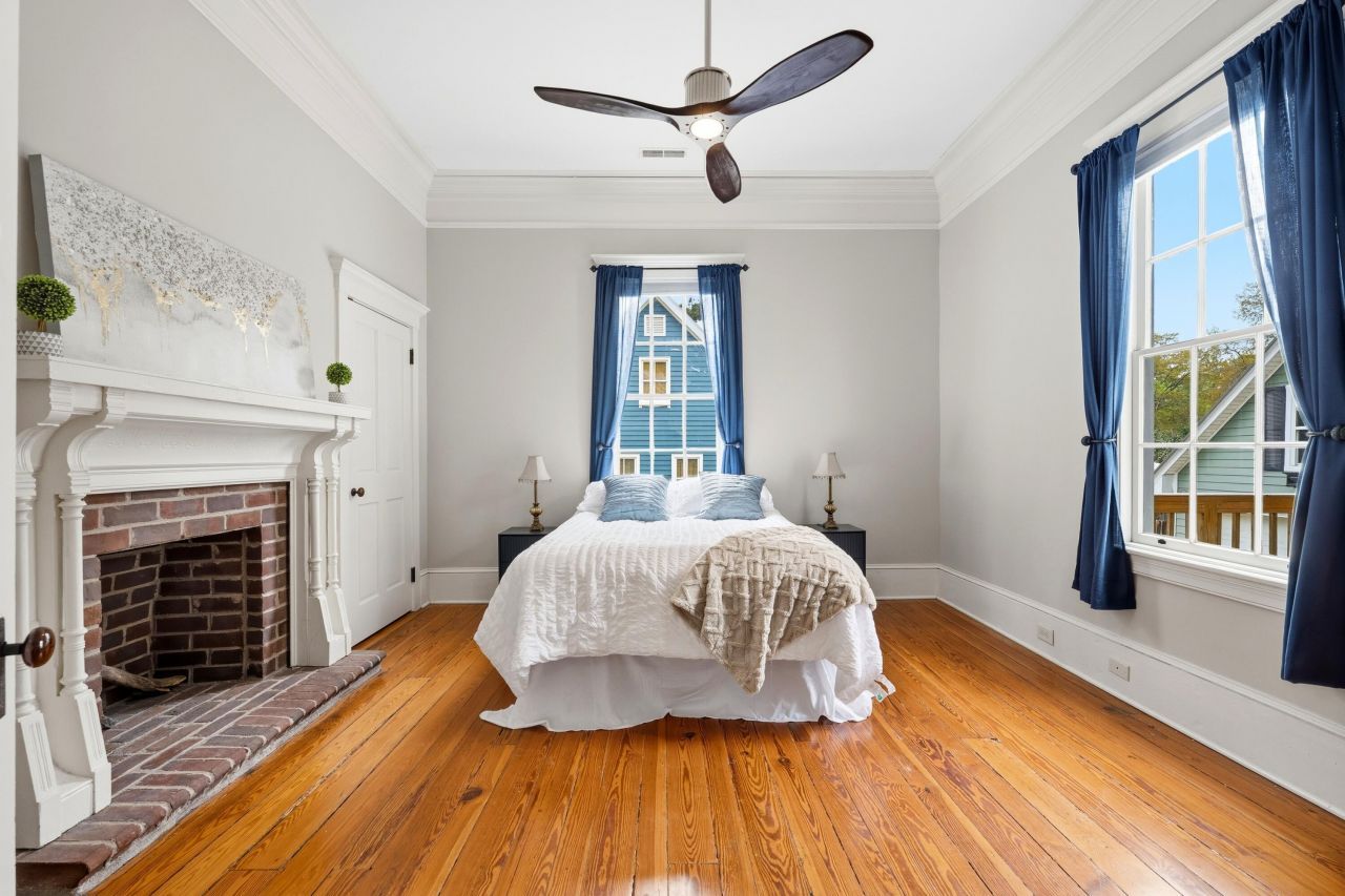 406 S Gum Street Photo 20