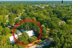 406 S Gum Street photo 4