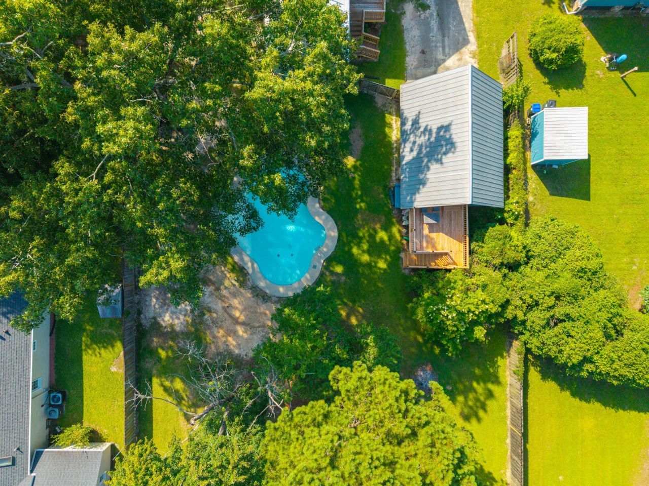 406 S Gum Street Photo 51