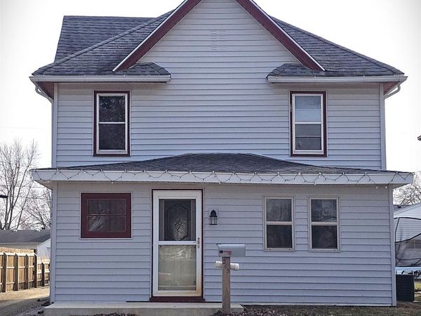 245 7th Ave. W , Cresco, IA 52136