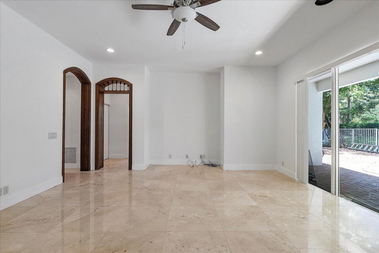 2013 Harbor View Circle, Weston, FL 33327 Photo