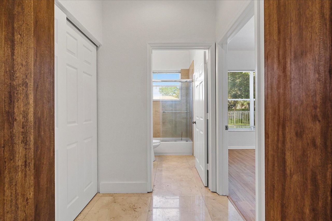 2013 Harbor View Circle, Weston, FL 33327 Photo