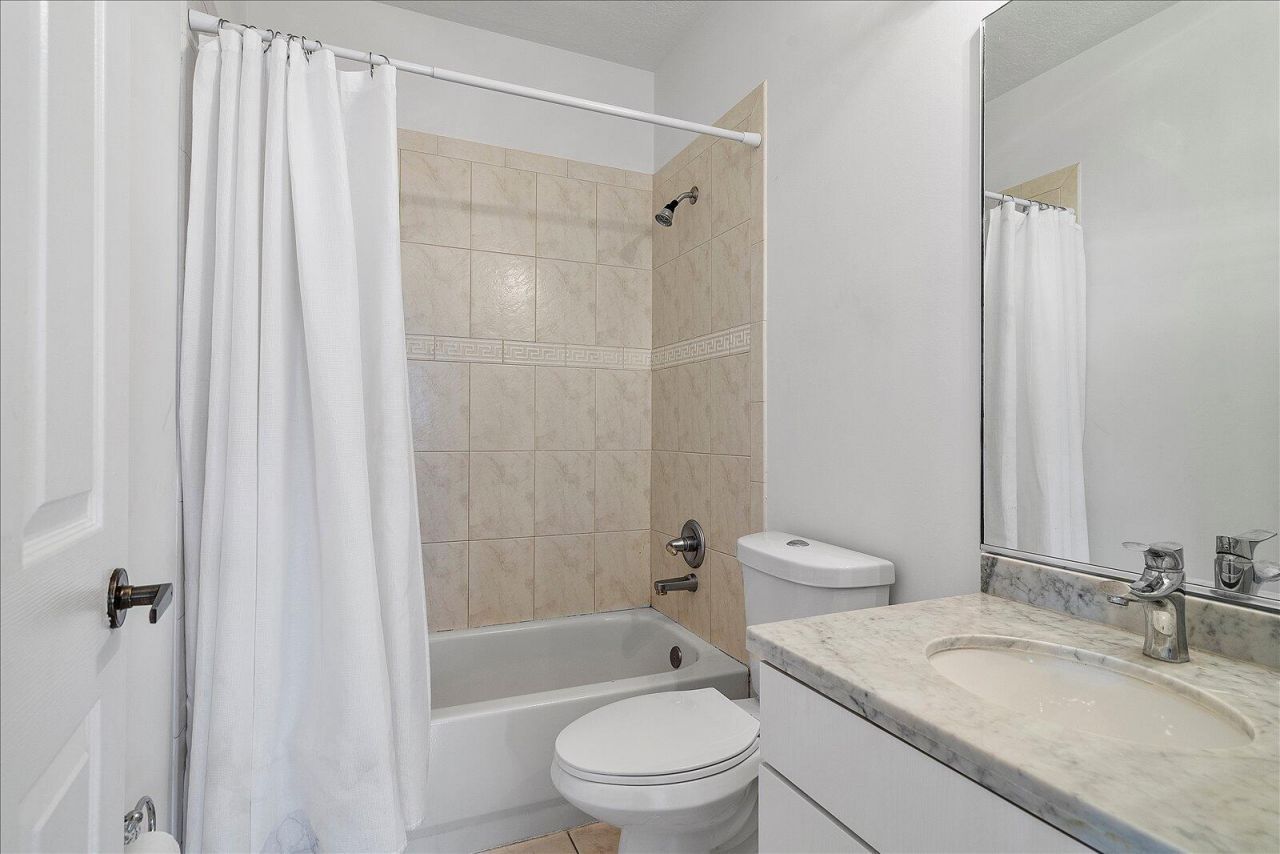 2013 Harbor View Circle, Weston, FL 33327 Photo