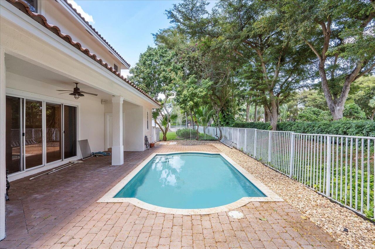 2013 Harbor View Circle, Weston, FL 33327 Photo