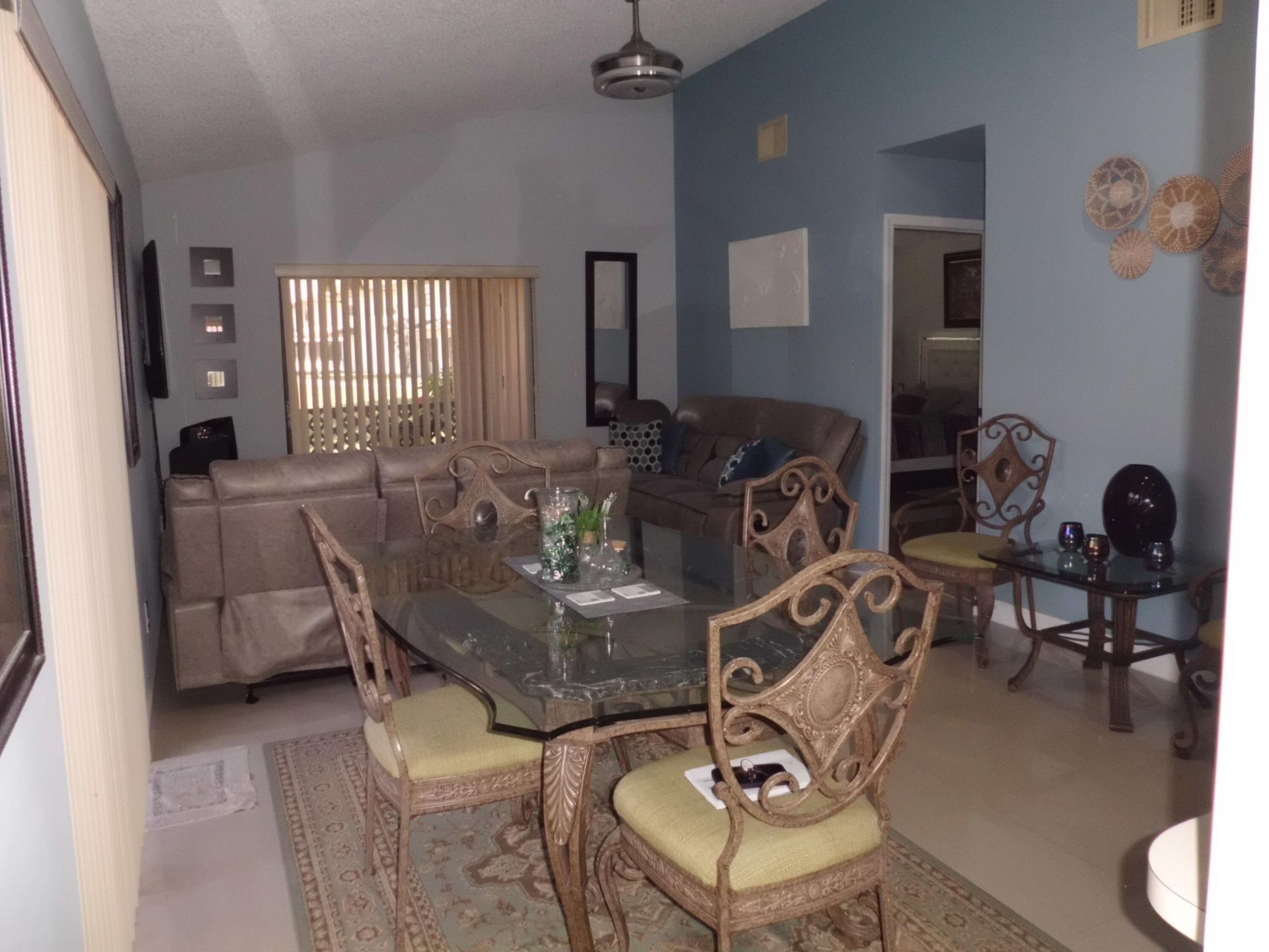 5255 Mendoza Street, West Palm Beach, FL 33415 Photo