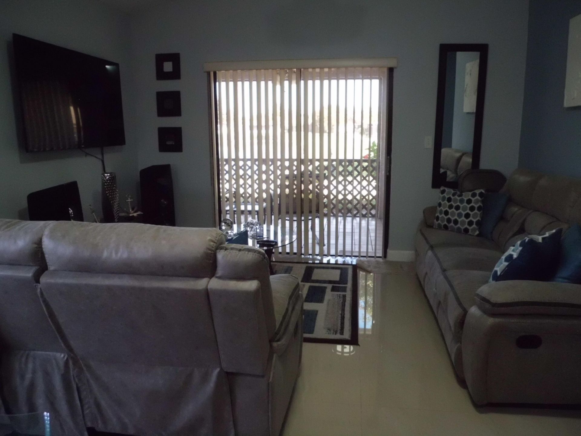 5255 Mendoza Street, West Palm Beach, FL 33415 Photo