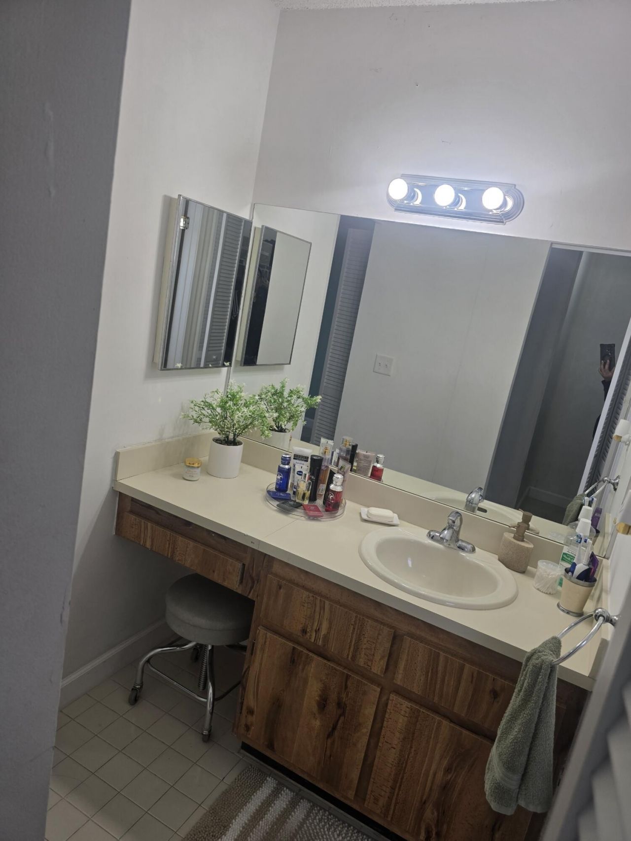 5255 Mendoza Street, West Palm Beach, FL 33415 Photo