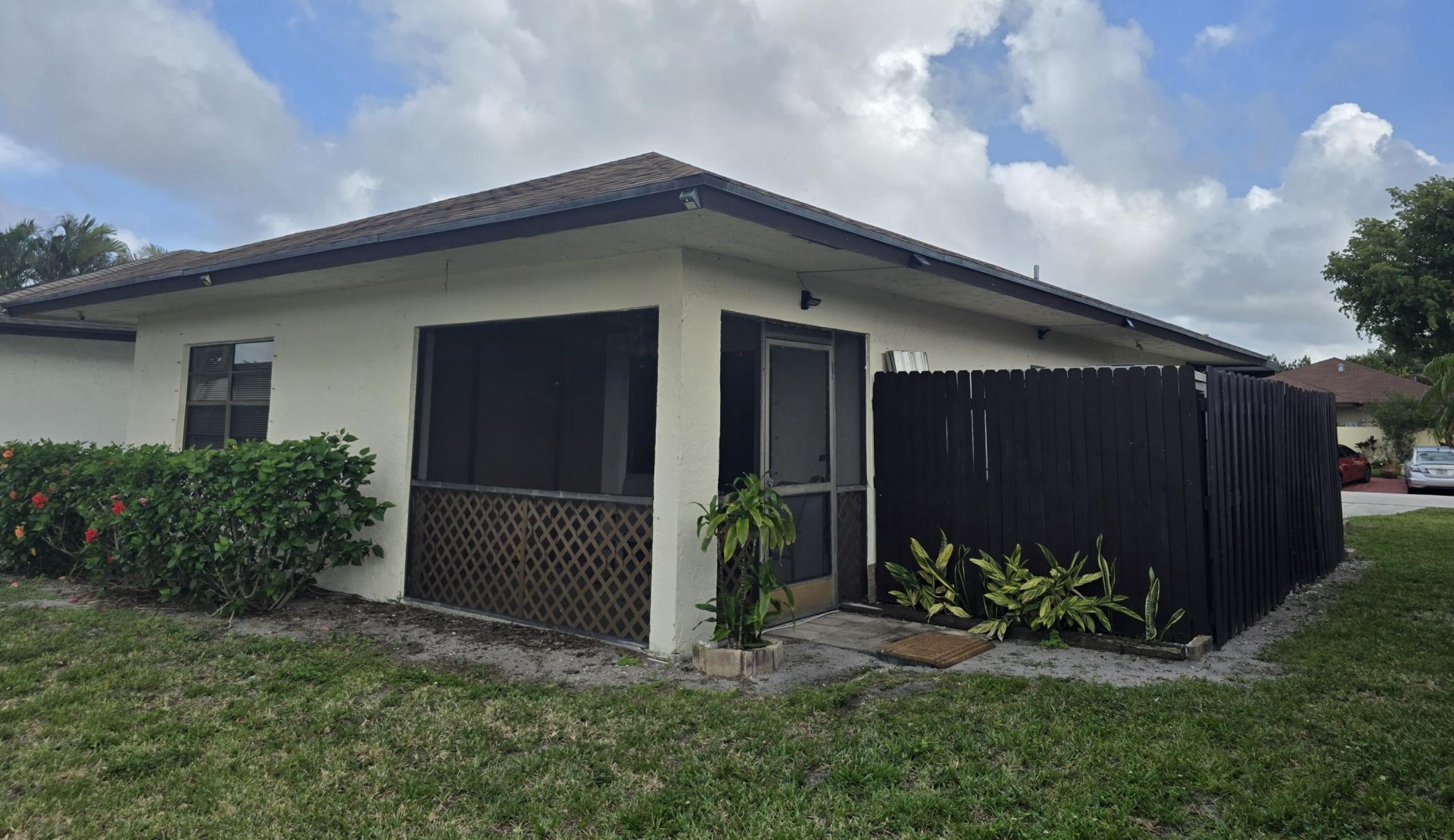 5255 Mendoza Street, West Palm Beach, FL 33415 Photo