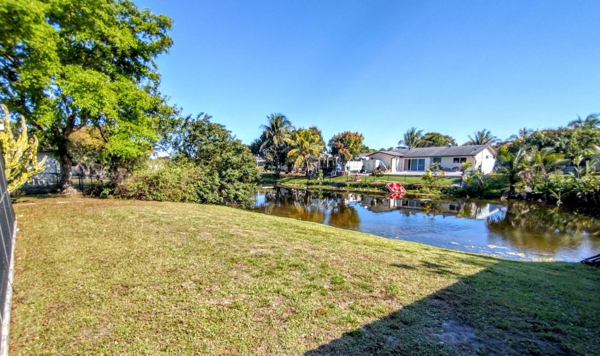 8528 Windsor Drive, Miramar, FL 33025 Photo