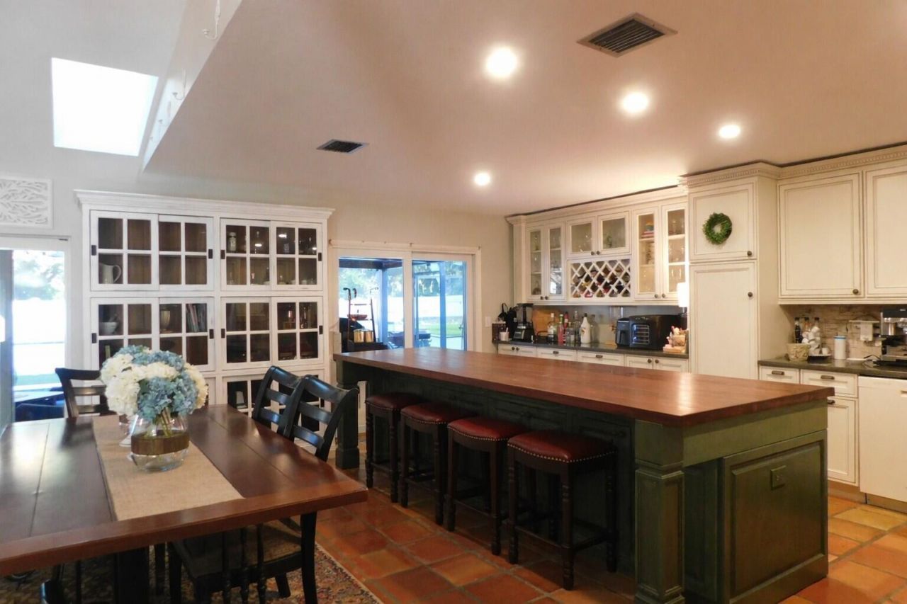 1129 W Rainwood Cir W, Palm Beach Gardens, FL 33410 Photo