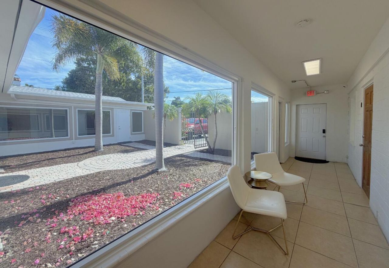 3600 Broadway, West Palm Beach, FL 33407 Photo