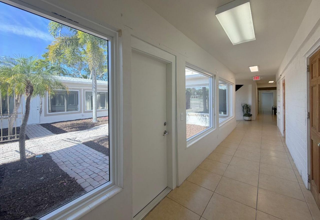 3600 Broadway, West Palm Beach, FL 33407 Photo