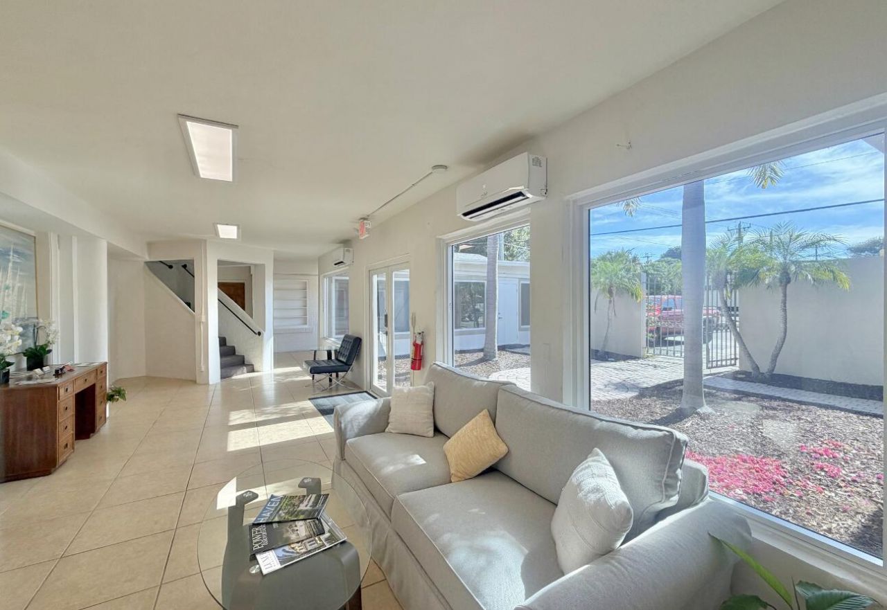 3600 Broadway, West Palm Beach, FL 33407 Photo