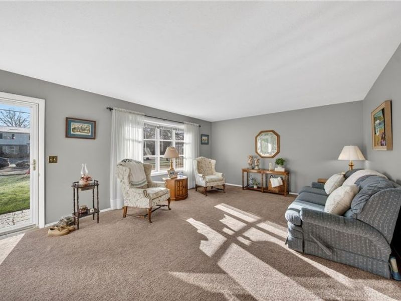 7044 Pitts Boulevard, North Ridgeville, OH 44039 Photo 5