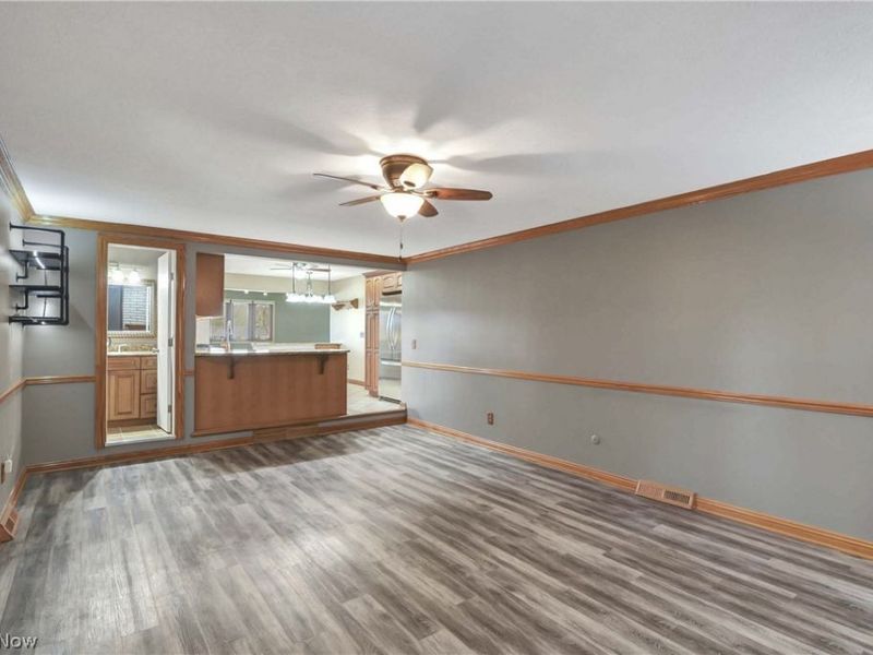 7350 Ames Road, Parma, OH 44129 Photo 12