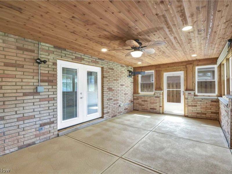 7350 Ames Road, Parma, OH 44129 Photo 16