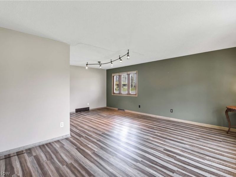 7350 Ames Road, Parma, OH 44129 Photo 3