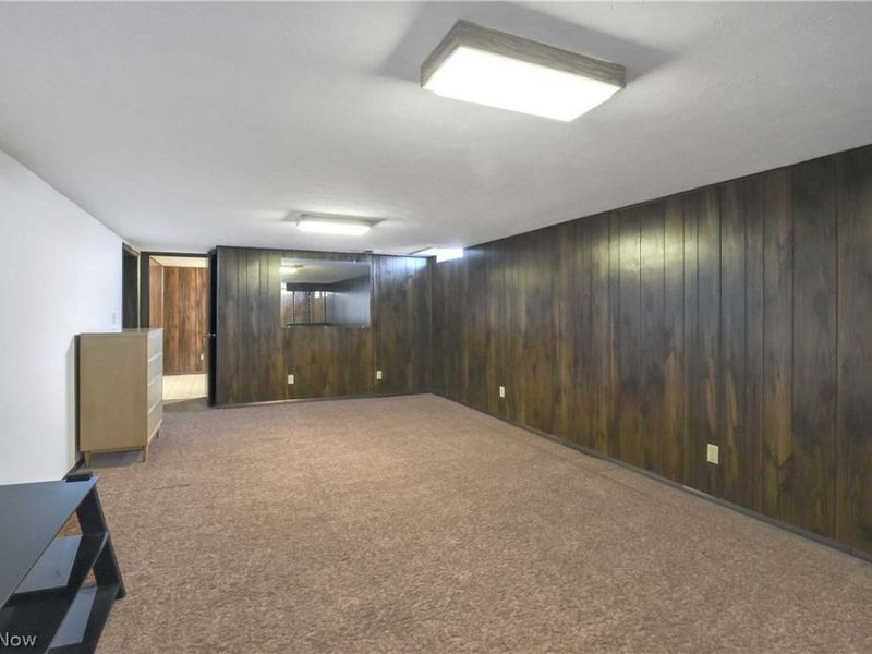 7350 Ames Road, Parma, OH 44129 Photo 30