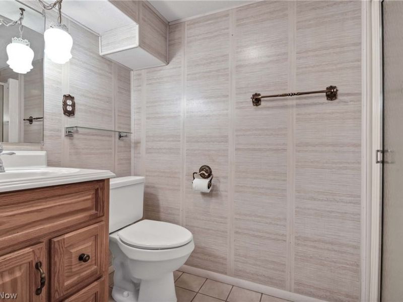 7350 Ames Road, Parma, OH 44129 Photo 34