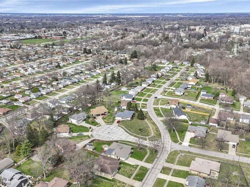 7350 Ames Road, Parma, OH 44129 Photo 48