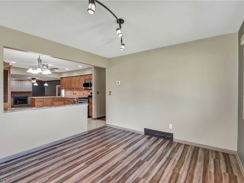 7350 Ames Road, Parma, OH 44129 Photo 7