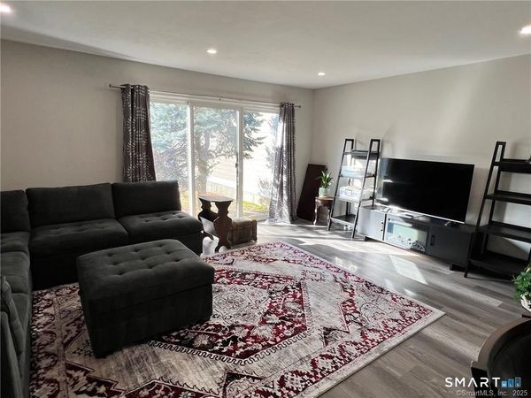 47 Olcott, Unit 47, Ridgefield, CT 06877