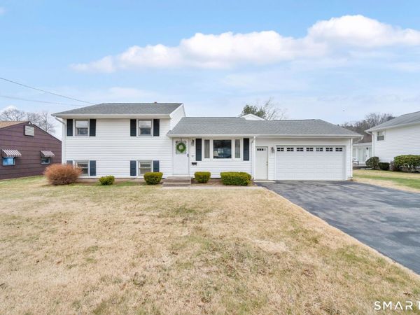 50 Carr , Wallingford, CT 06492