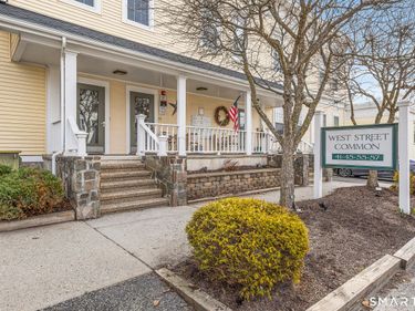 45 West, Unit 13, New Milford, CT 06776