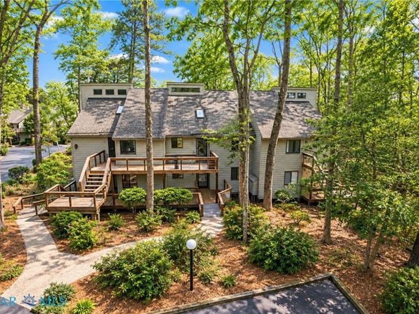 50 Villa Ridge Drive, Unit 7E, Hartfield, VA 23071