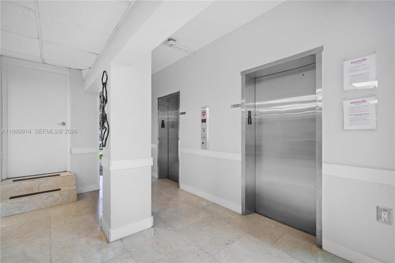 7904 West Dr, Unit 605, North Bay Village, FL 33141 Photo