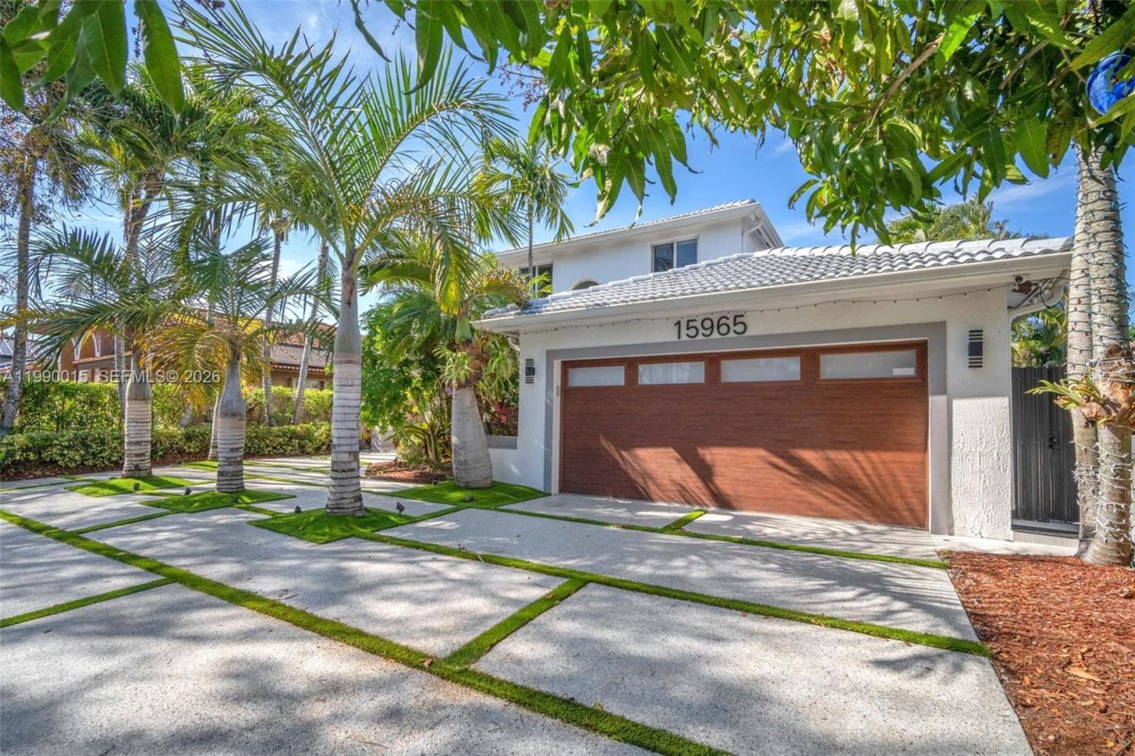 15965 SW 98th St, Miami, FL 33196 Photo