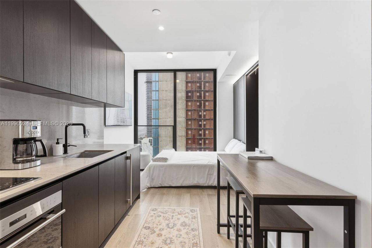 20 NE 11th St, Unit 2306A, Miami, FL 33132 Photo