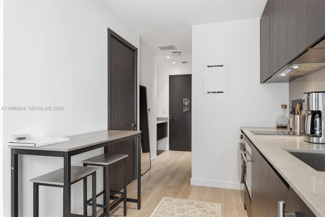 20 NE 11th St, Unit 2306A, Miami, FL 33132 Photo