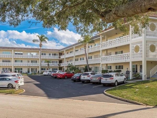 2451 CANADIAN WAY, Unit 47, CLEARWATER, FL 33763